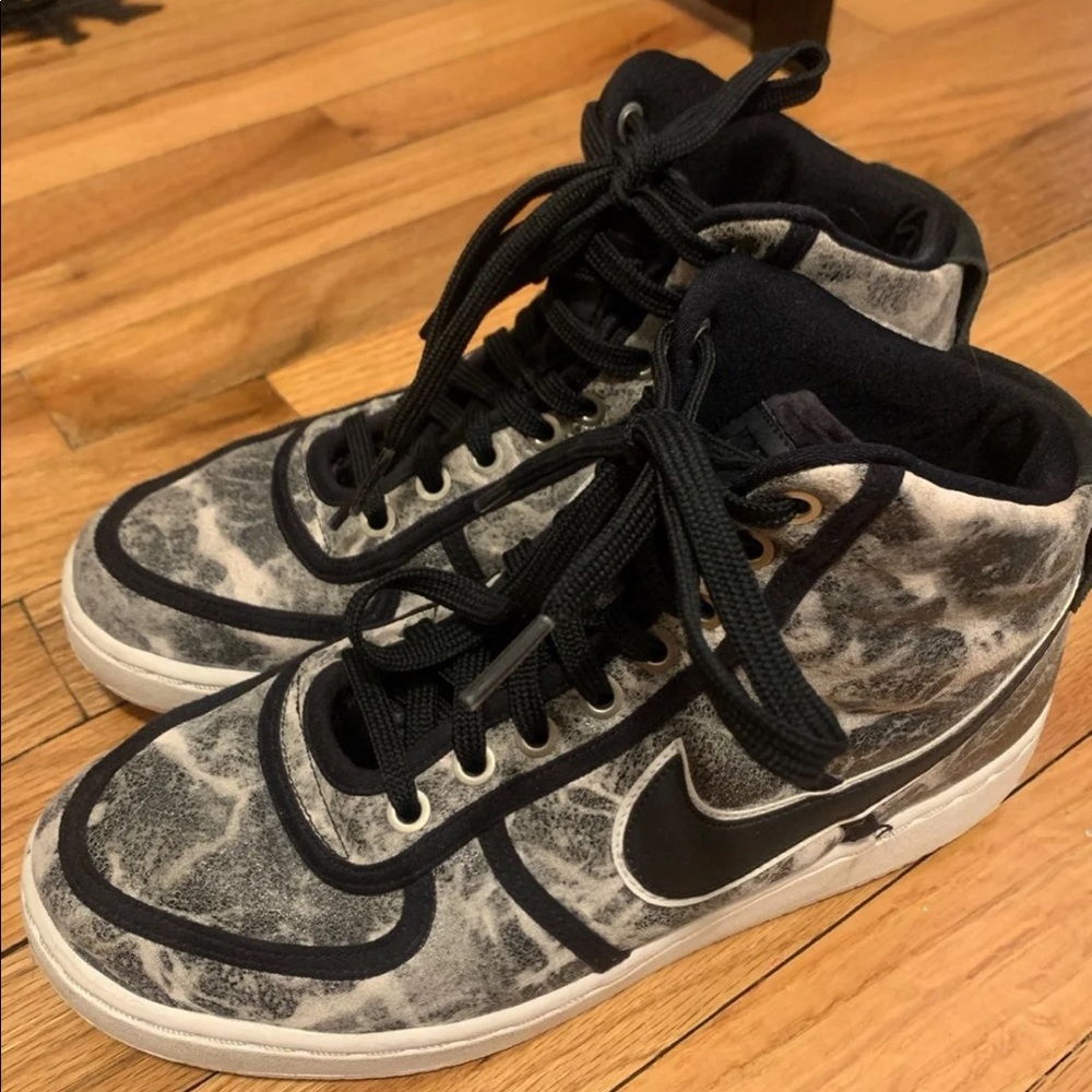 Nike women high top